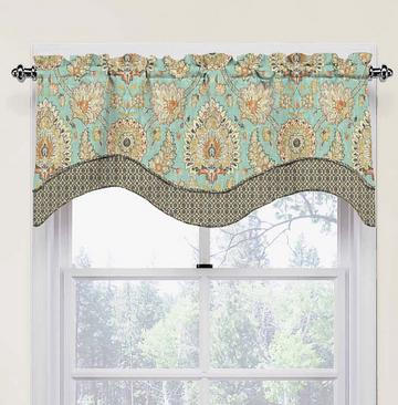 Scalloped valances