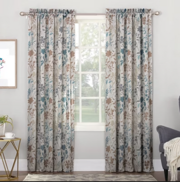 Printed premium opaque curtains