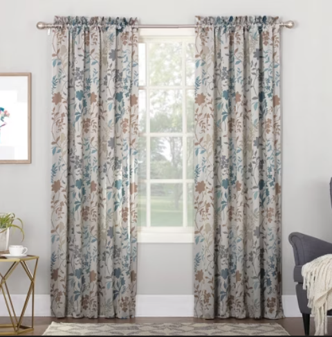 Printed premium opaque curtains